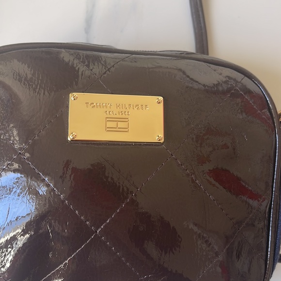 Tommy Hilfiger crossbody bag - Picture 3 of 6